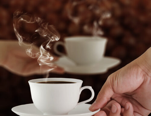 Caffeine in Tea: Pro’s and Con’s to Our Favorite Stimulant